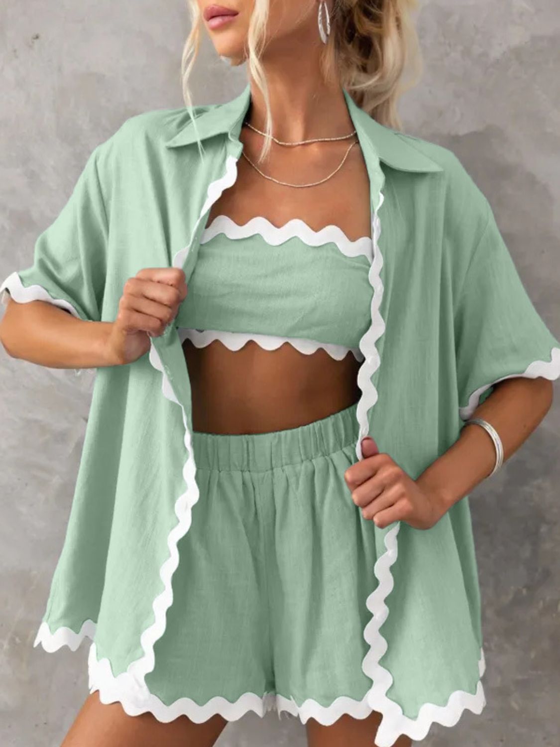 Contrast Trim Half Sleeve Top and Shorts Set